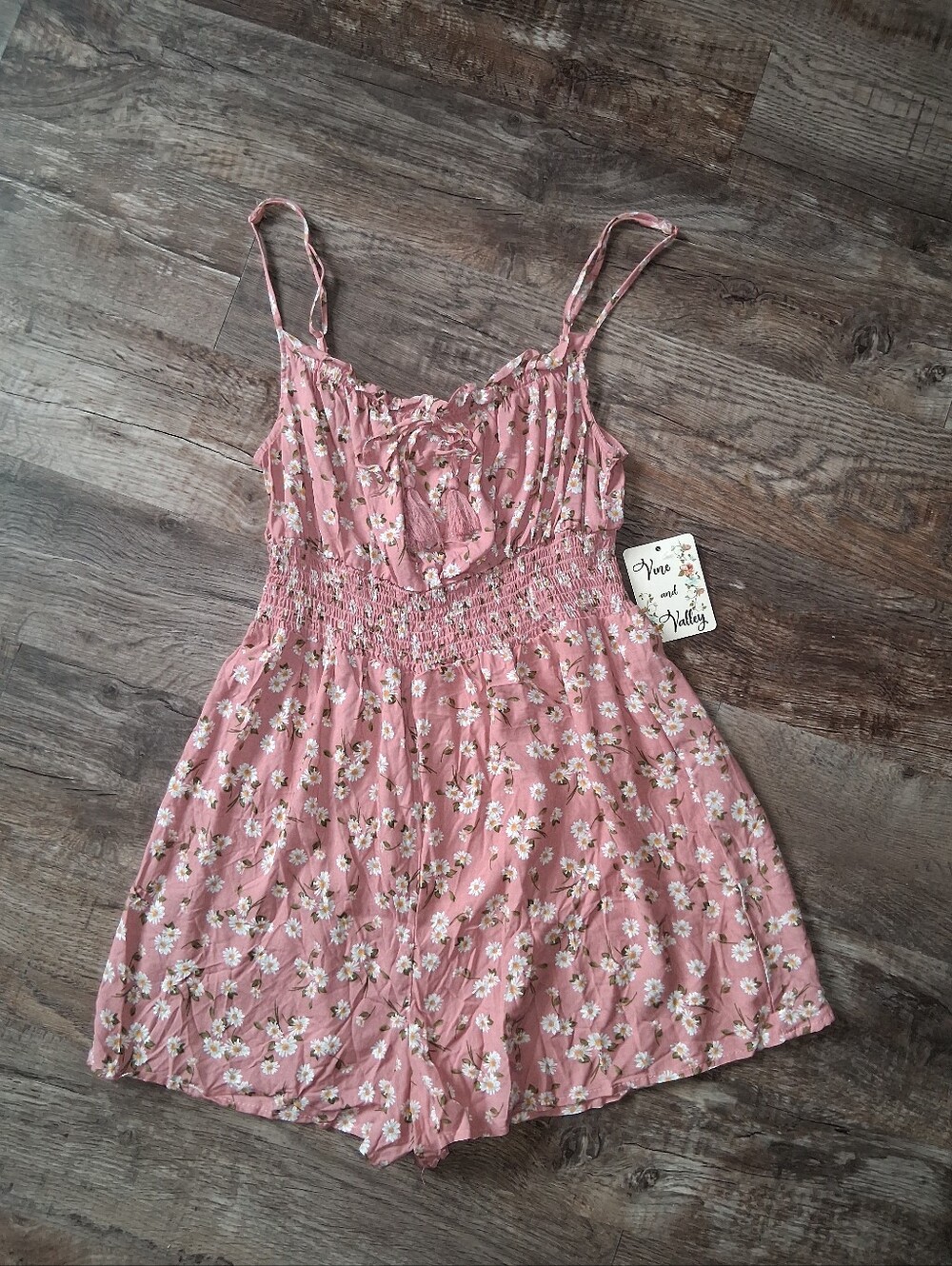 Nwt Vine And Valley Pink Daisy Romper